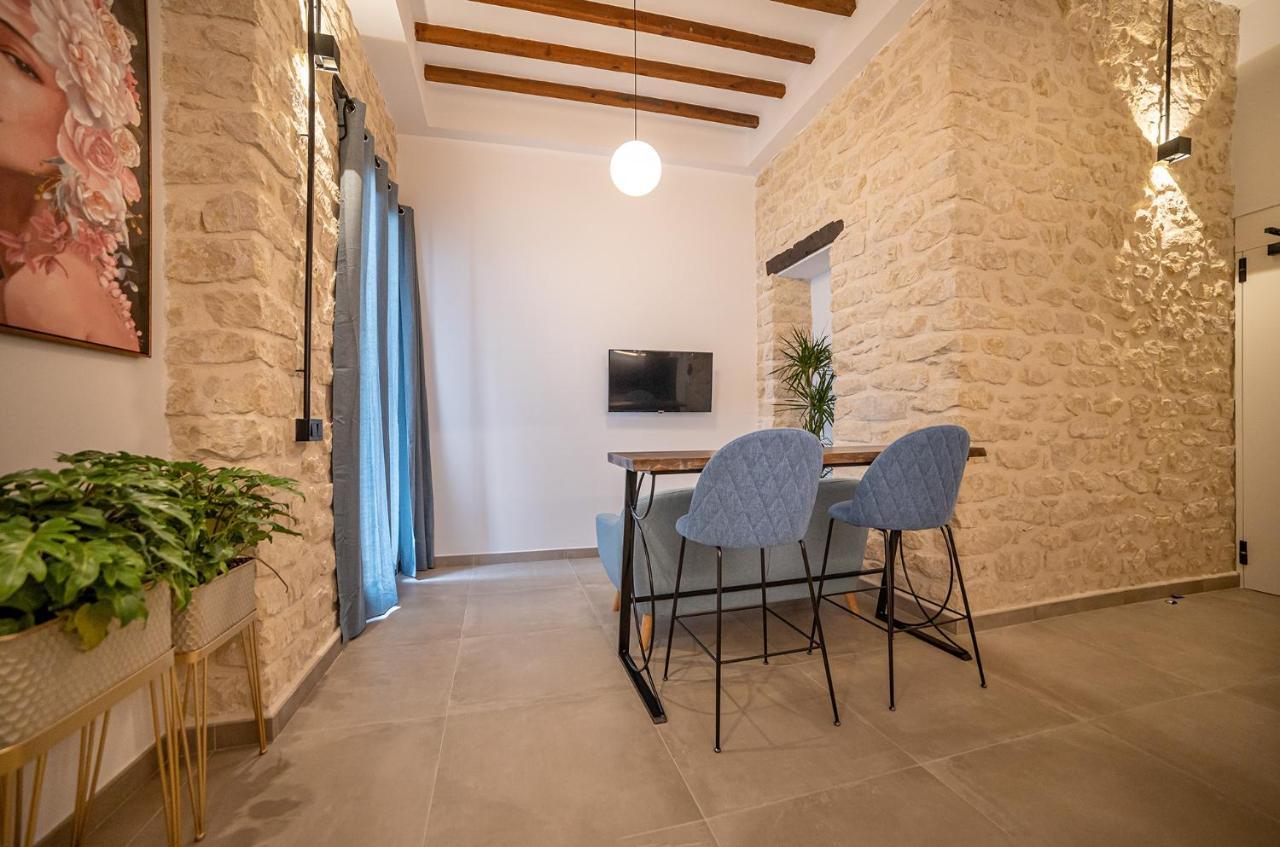 Apartamentos Loliqui Centro アリカンテ エクステリア 写真